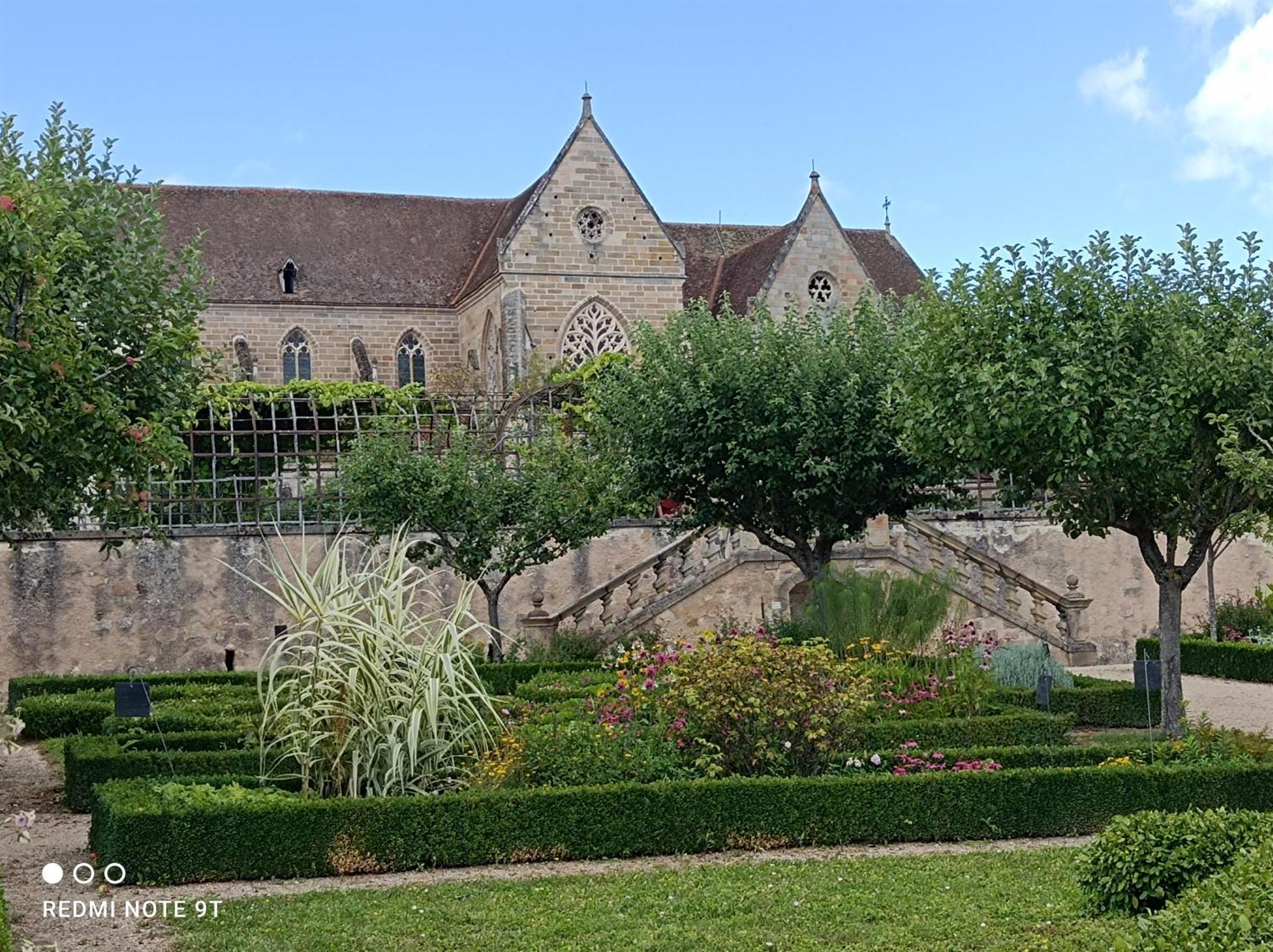 La Halte Du Clos Souvigny Eksteriør billede